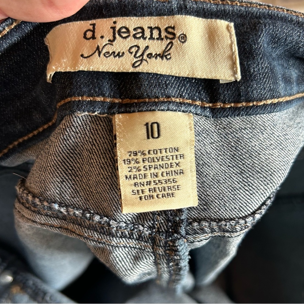 SUMMER - d. jeans New York cuffed Denim Shorts - Picture 4 of 5
